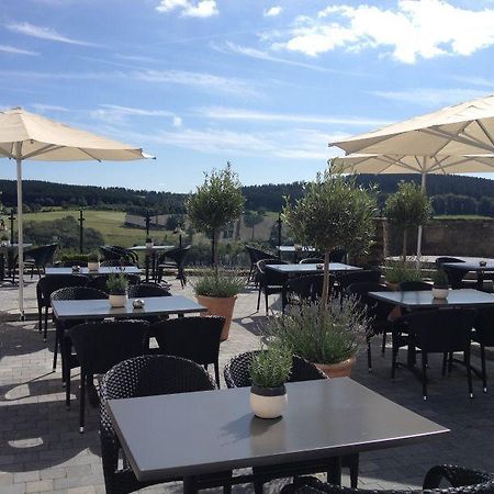 Dahlem  Schlosshotel Burghaus Kronenburg מראה חיצוני תמונה